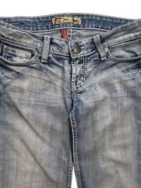 BKE Buckle Stella Womens Boot Cut Jeans 26W x 31.5L Low Rise Light Wash